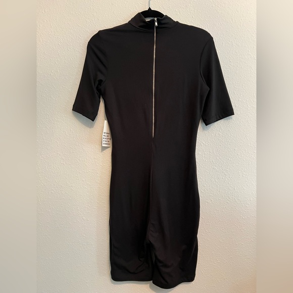 #265 NWT Bumpsuit Maternity Turtleneck Top short sleeve romper medium - Picture 3 of 7